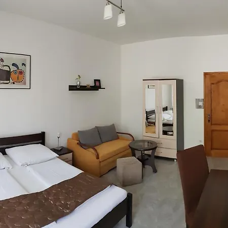 Gasthuis Aquarius Vendeghaz