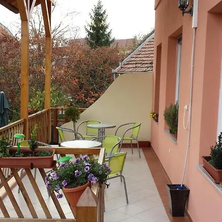 Aquarius Vendeghaz Guest house Szeged